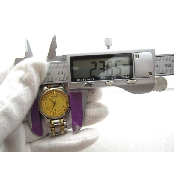 Women Accurate Libretto Swiss  WR Analog 23mm Round Watch (H723) \